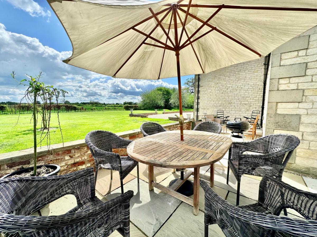 Salton Lodge Екстериор снимка