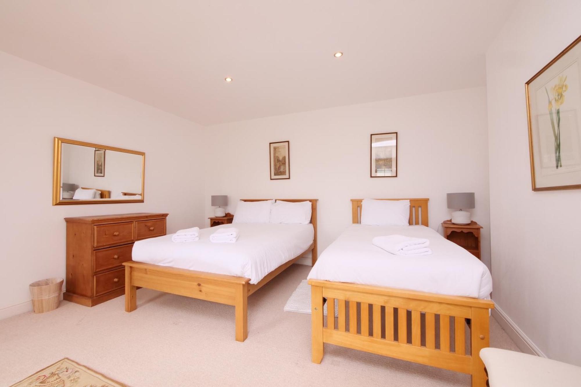 Salton Lodge Екстериор снимка